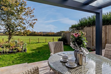 Ultra Modern Glass Veranda | Luxury Garden Patio Verandas